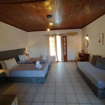 Alex Katerina Apartments Peroulades  Bagian luar foto