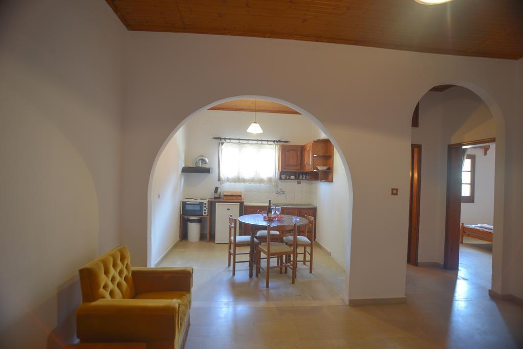 Alex Katerina Apartments Peroulades  Bagian luar foto