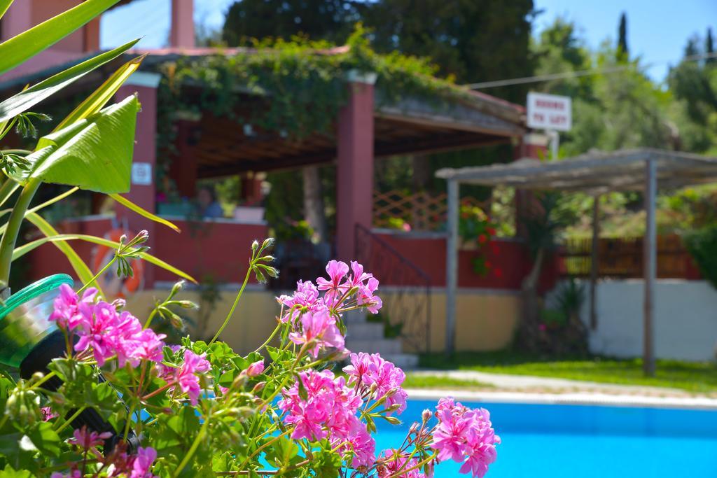 Alex Katerina Apartments Peroulades  Bagian luar foto